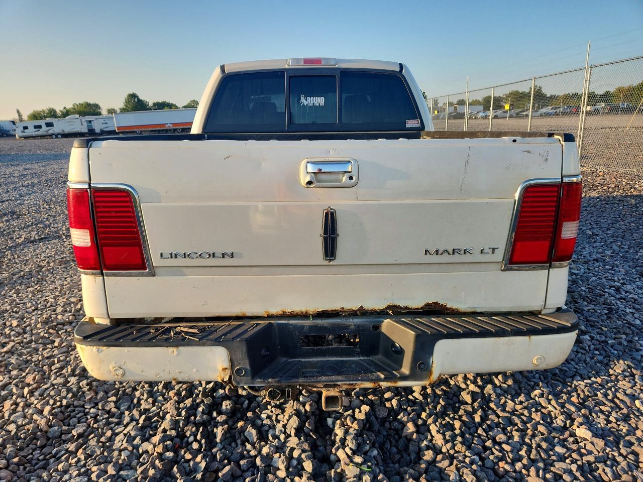 2008 Lincoln Mark Lt - Image 6