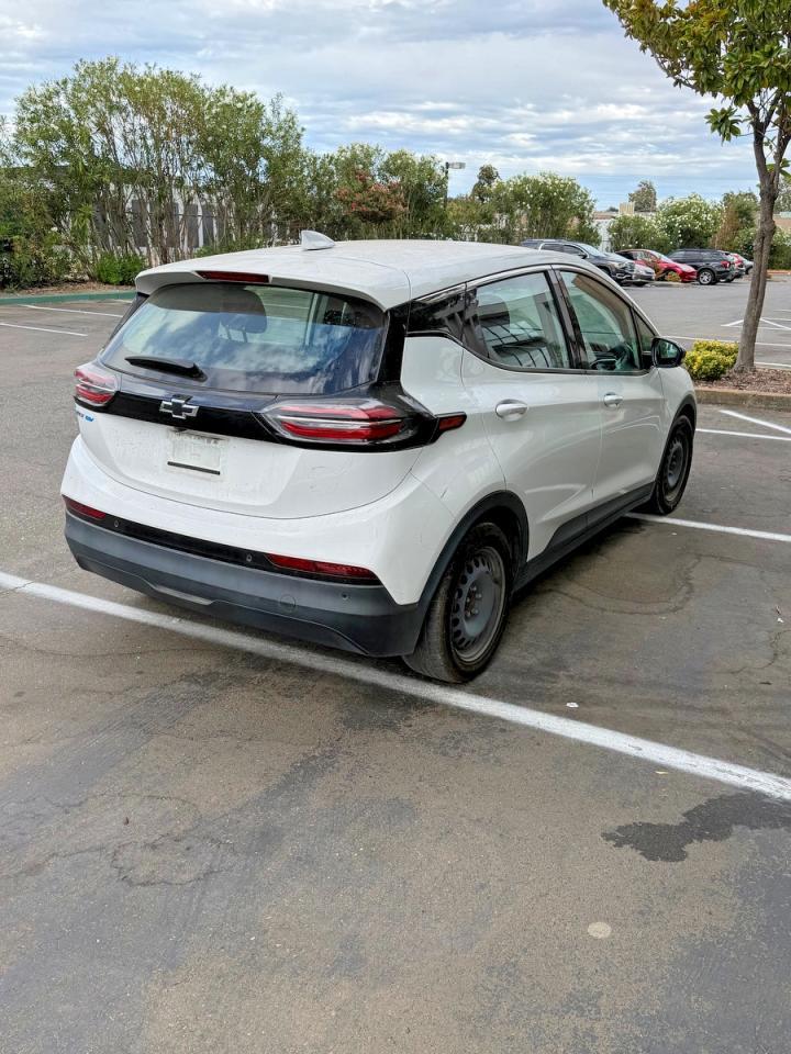 2022 Chevrolet Bolt Ev - Image 4