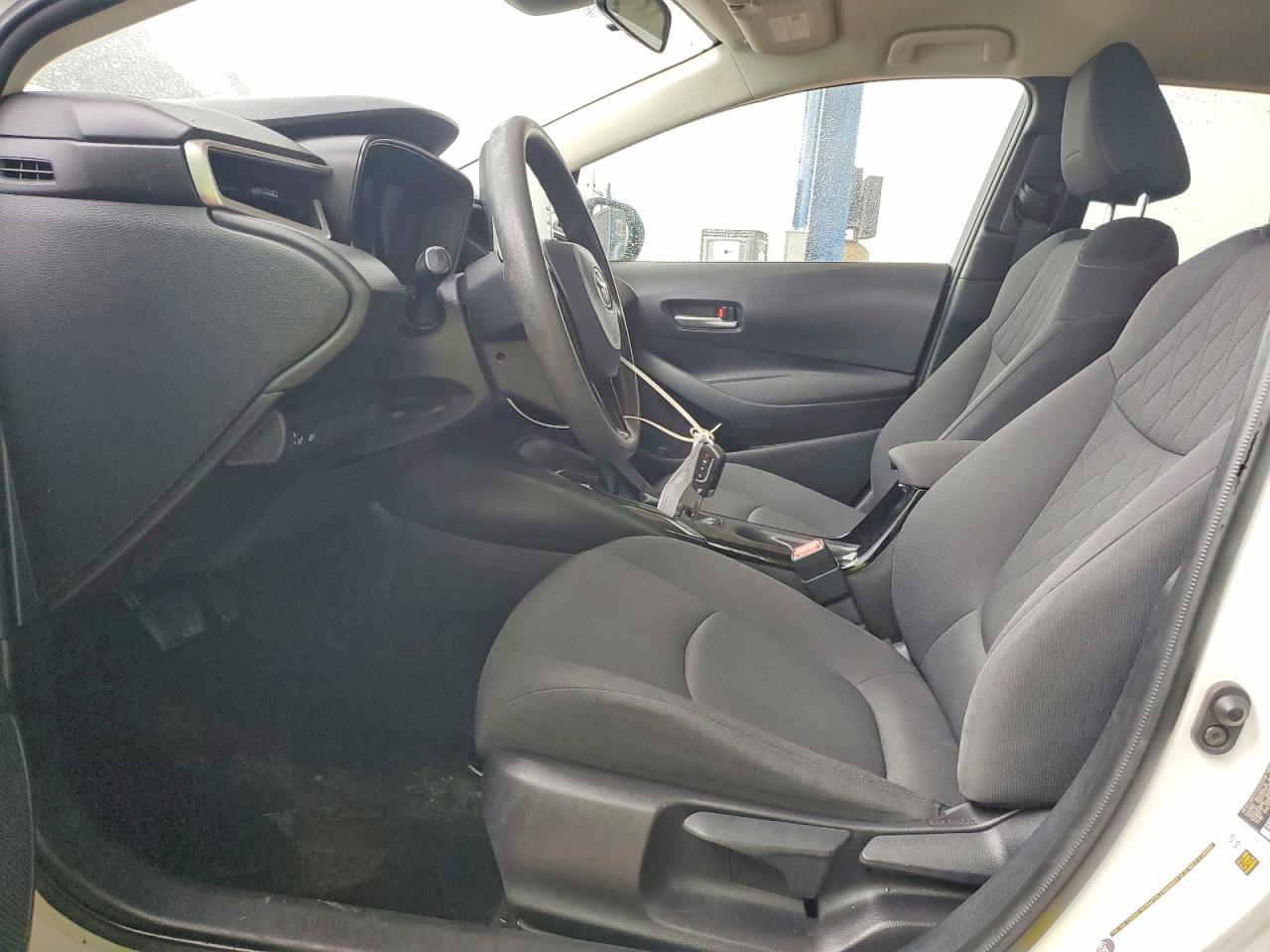 2020 Toyota Corolla Le - Image 7