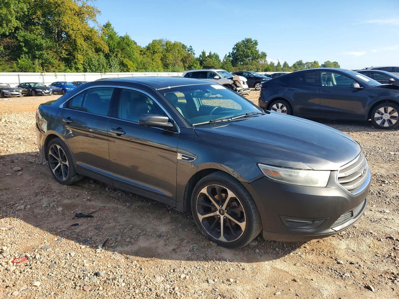2016 Ford Taurus Sel - Image 4