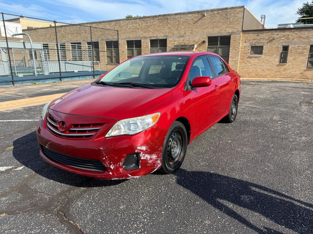 2013 Toyota Corolla Le - Image 2