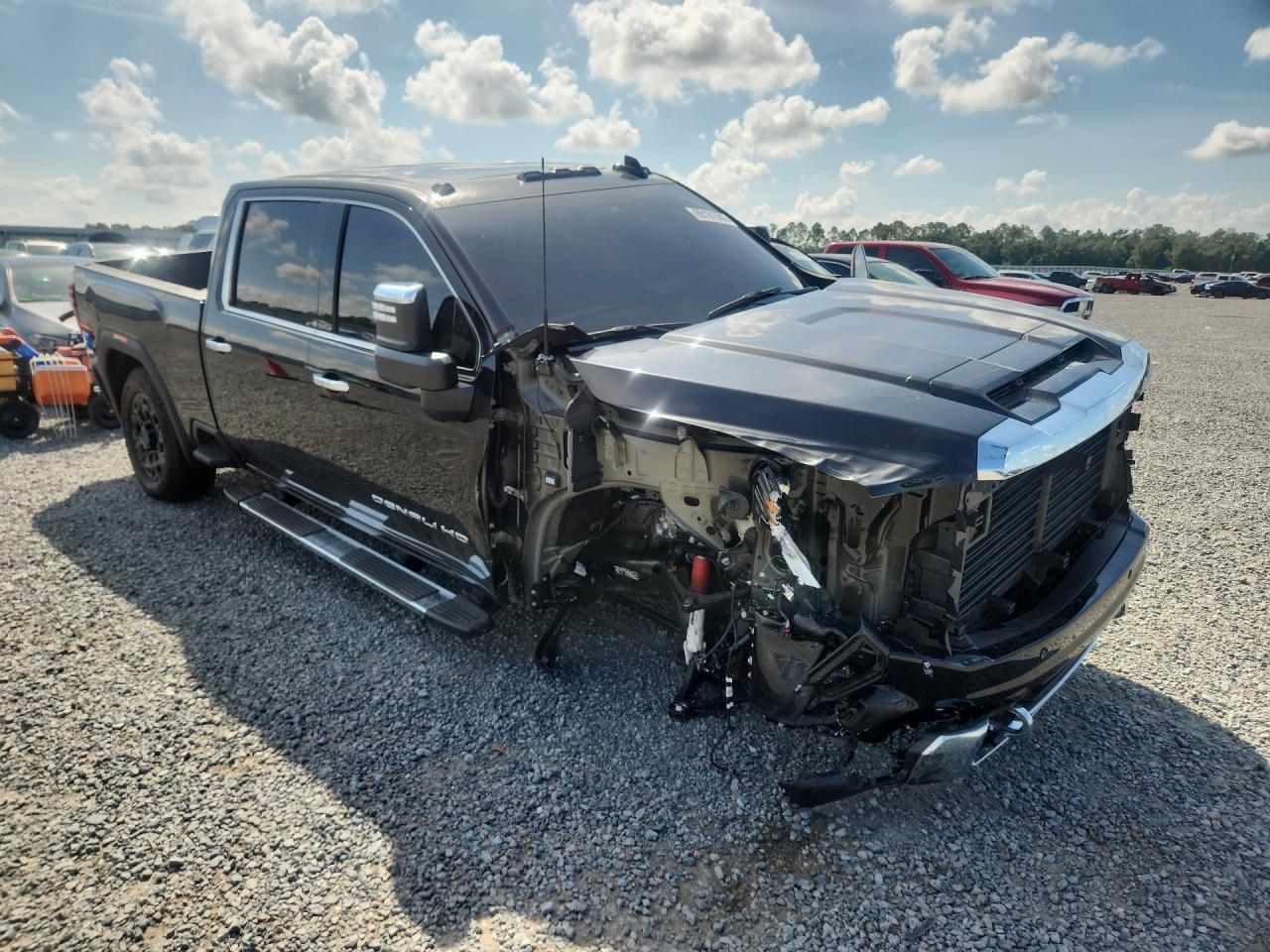 2026 GMC Sierra K2500 Denali - Image 4