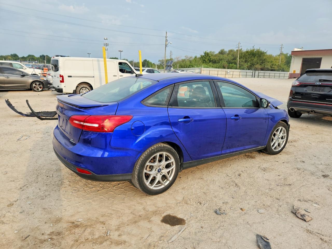 2015 Ford Focus Se - Image 3
