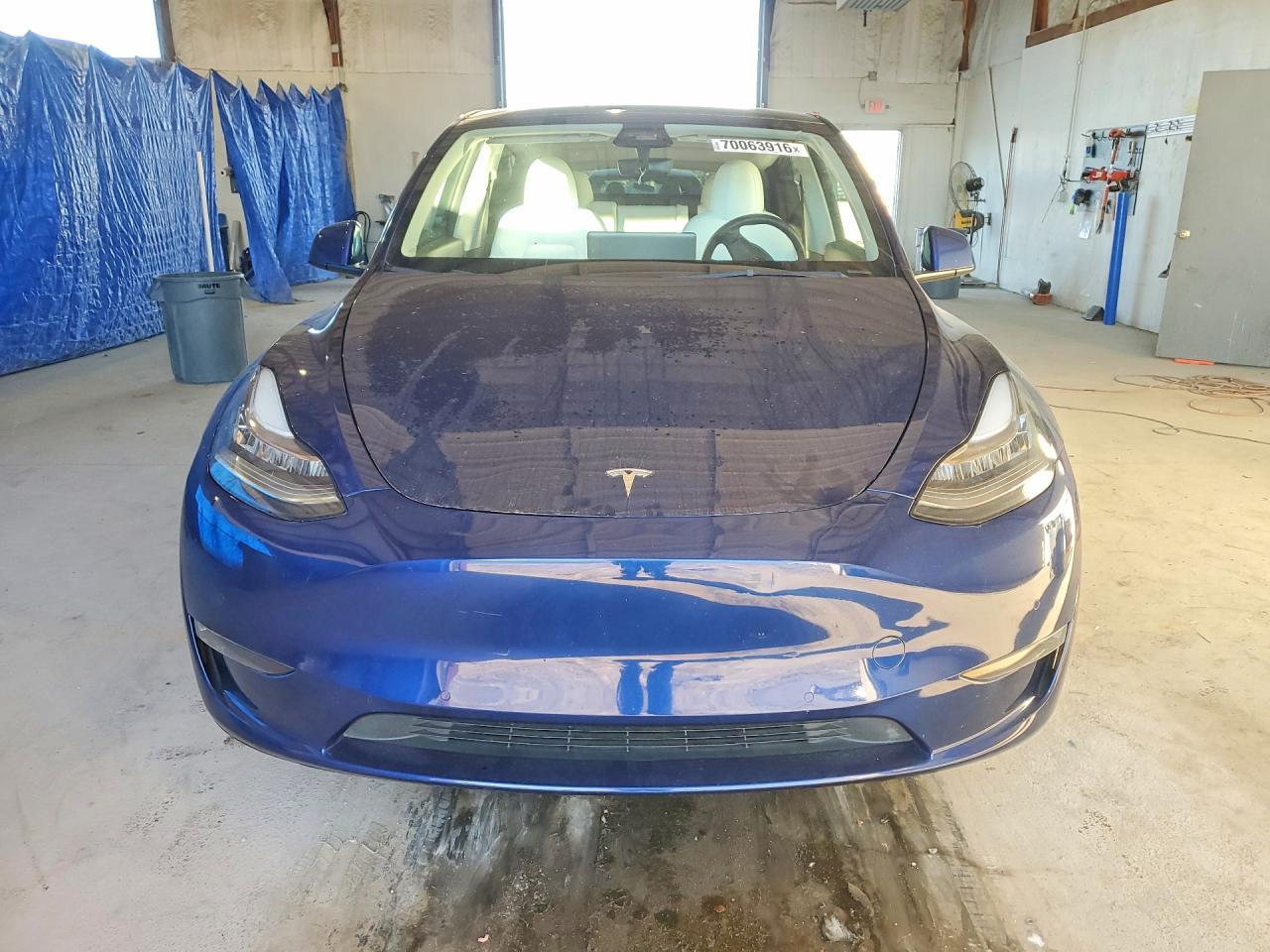 2022 Tesla Model Y - Image 5