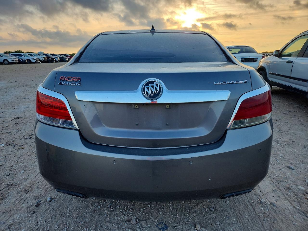 2012 Buick Lacrosse Touring - Фото 6