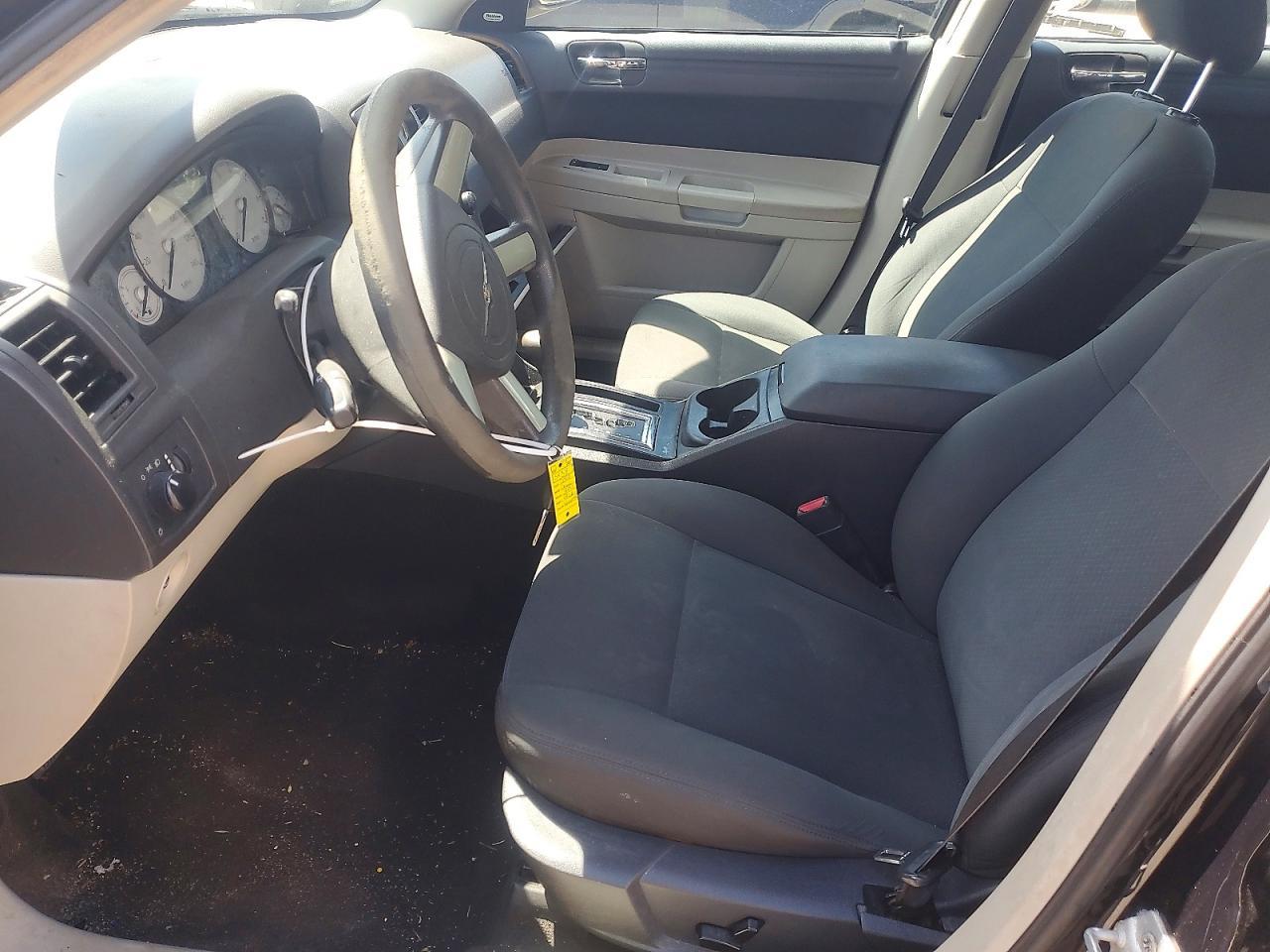 2007 Chrysler 300 - Image 7