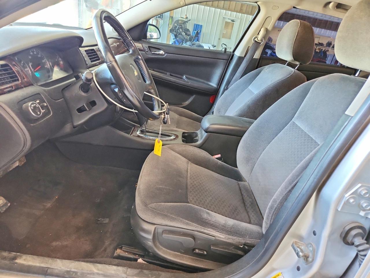 2014 Chevrolet Impala Limited Lt - Image 7