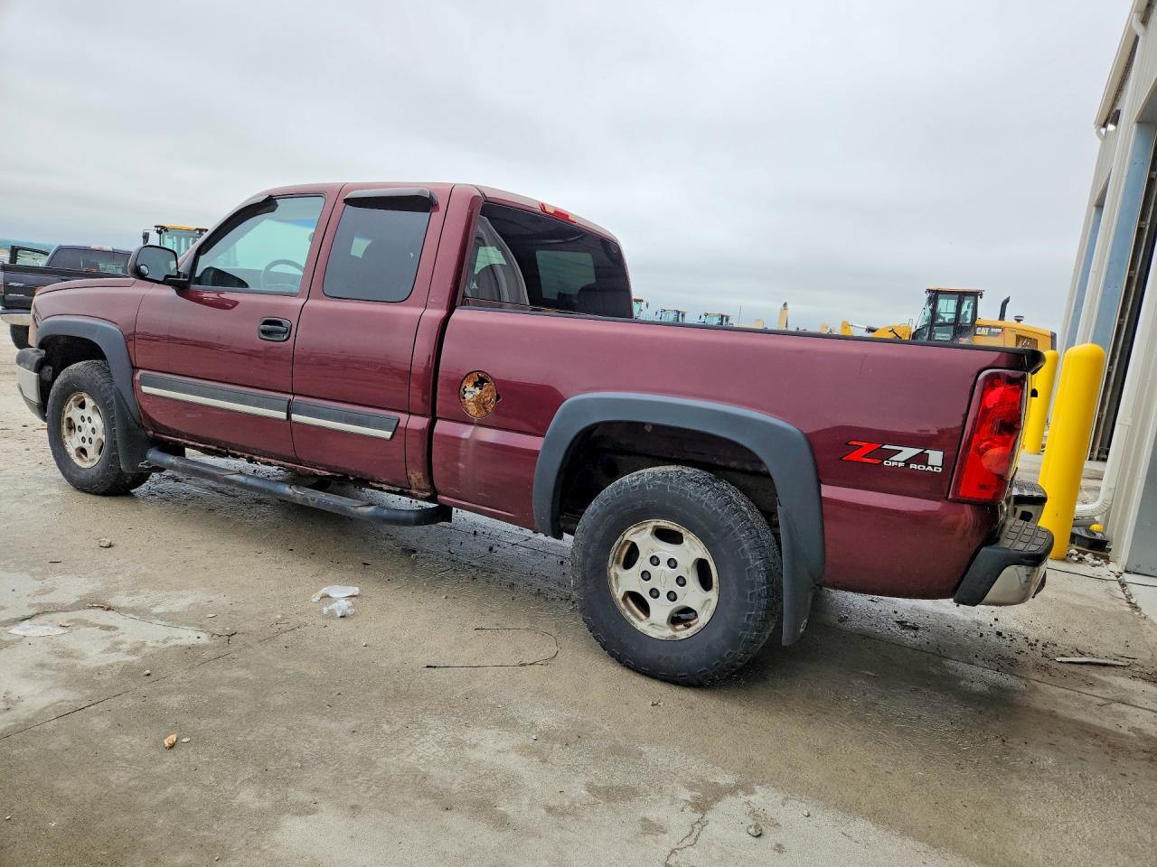 2003 Chevrolet Silverado K1500 - Image 2