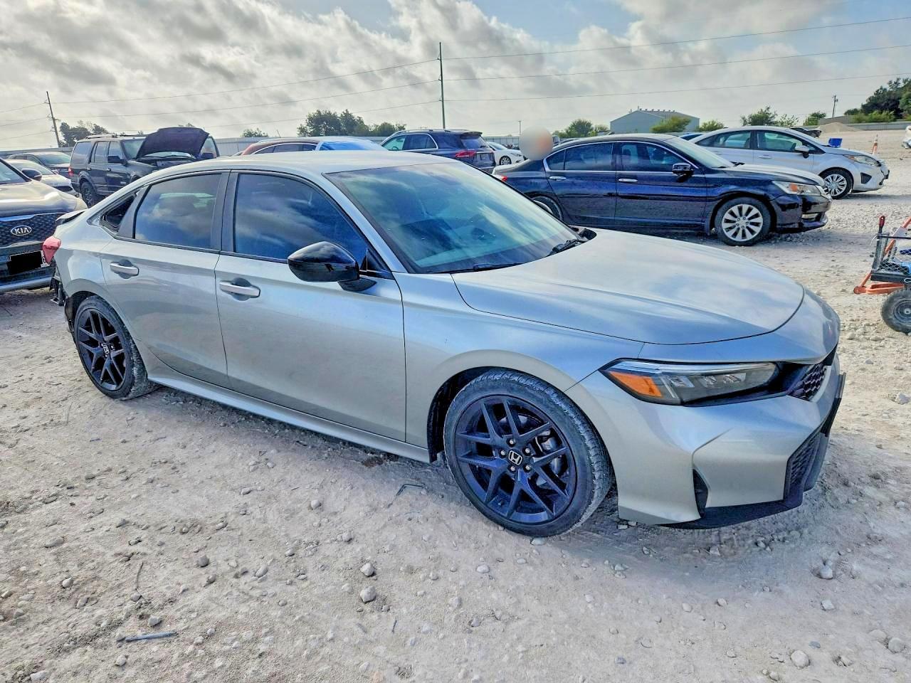 2025 Honda Civic Sport - Image 4