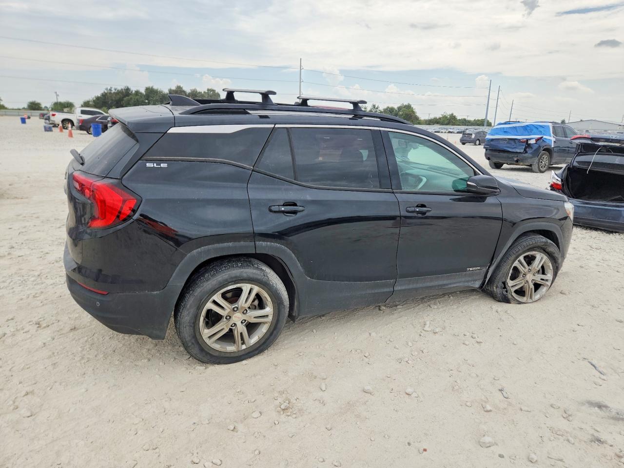 2019 GMC Terrain - Image 3