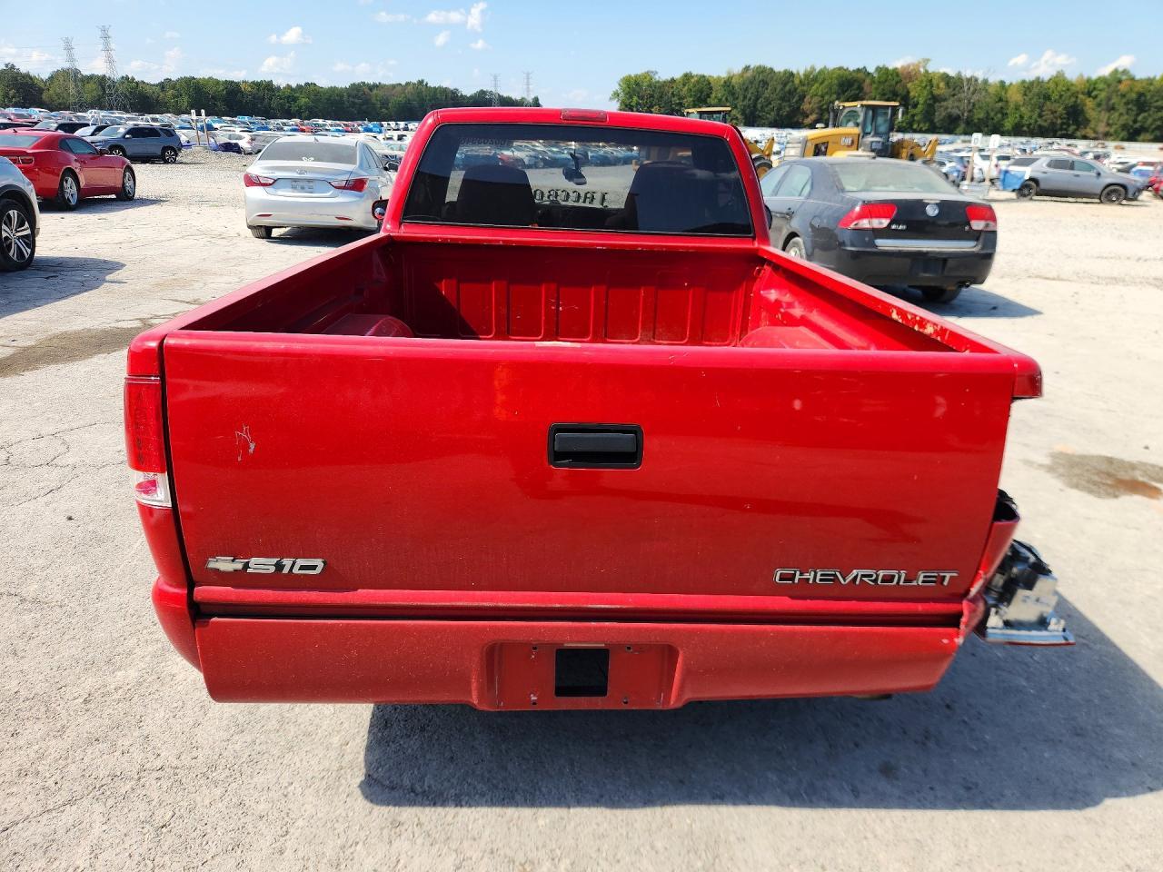 2000 Chevrolet S Truck S10 - Image 6