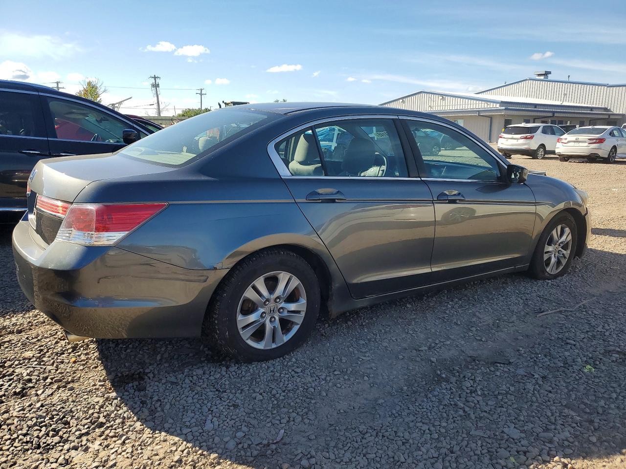 2011 Honda Accord Lxp - Фото 3