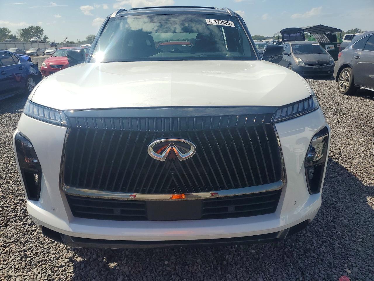 2026 Infiniti Qx80 Autograph - Image 5