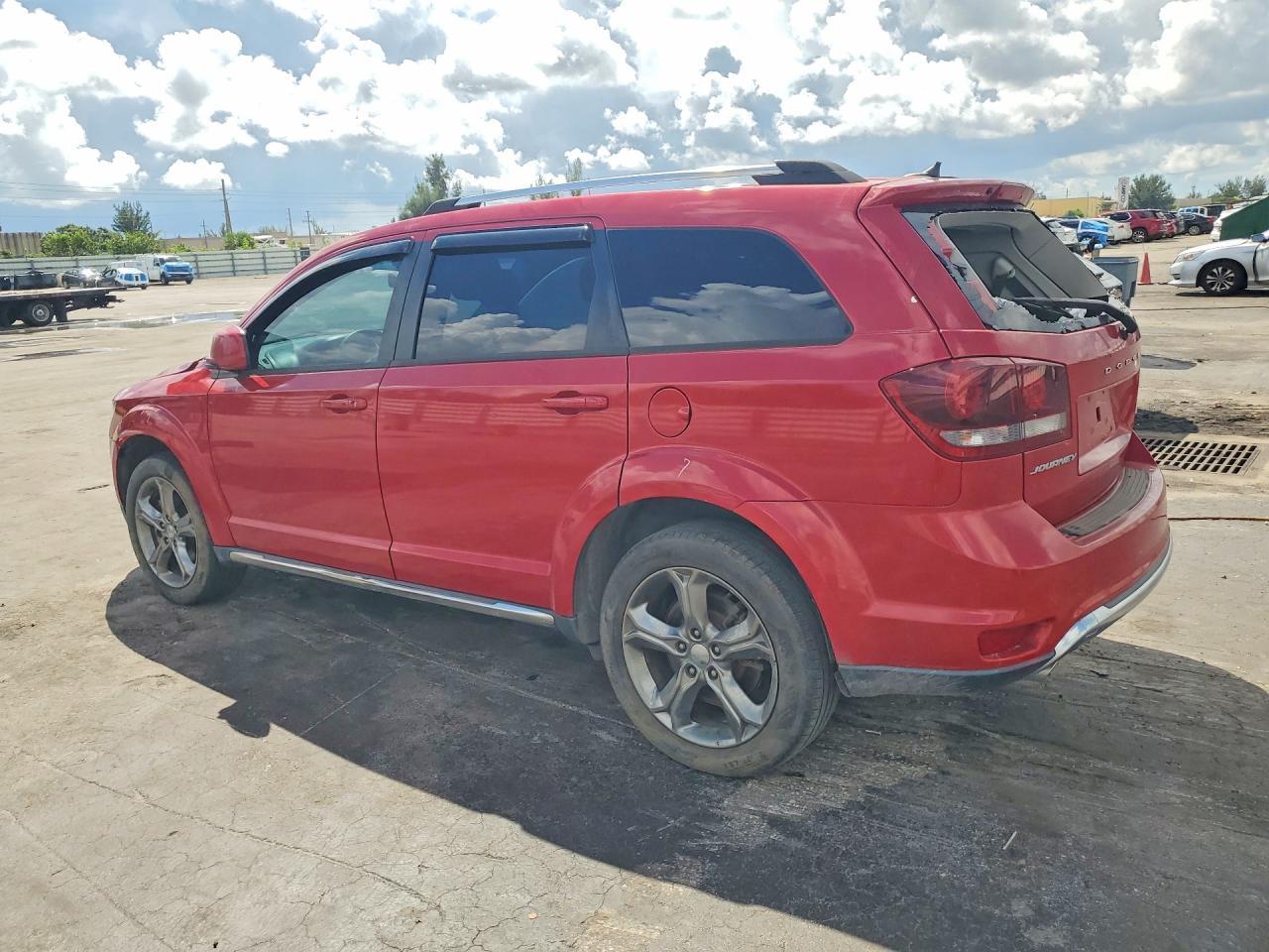 2017 Dodge Journey Crossroad - Фото 2