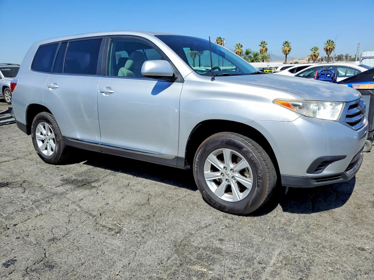2012 Toyota Highlander Base - Фото 4