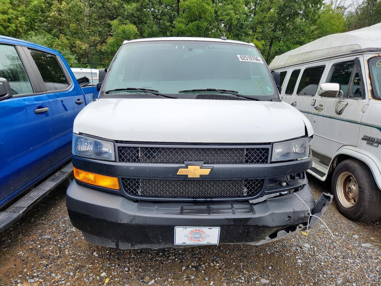 2025 Chevrolet Express G2500 Delivery Van - Image 5