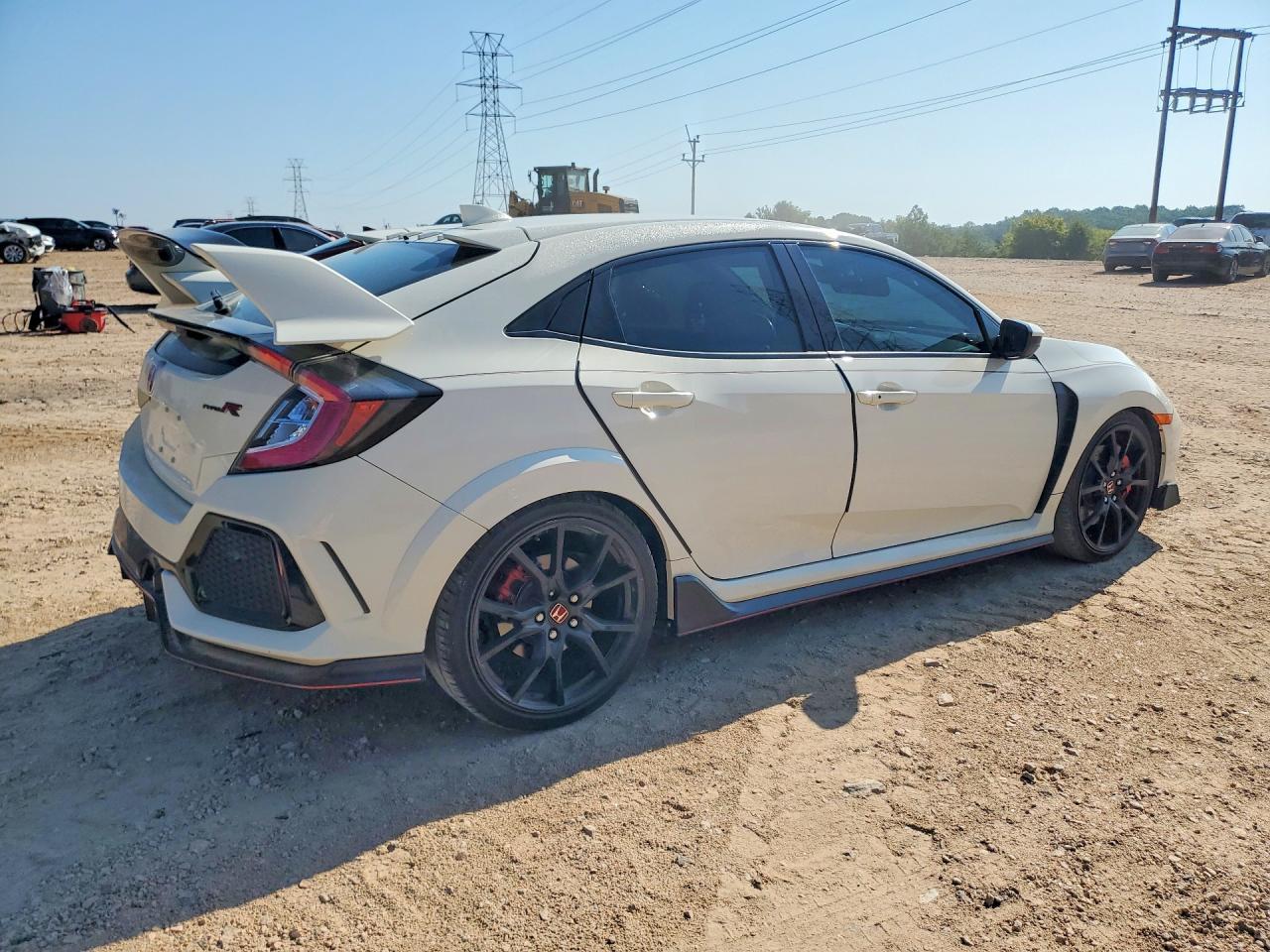 2019 Honda Civic Type-R Touring - Image 3