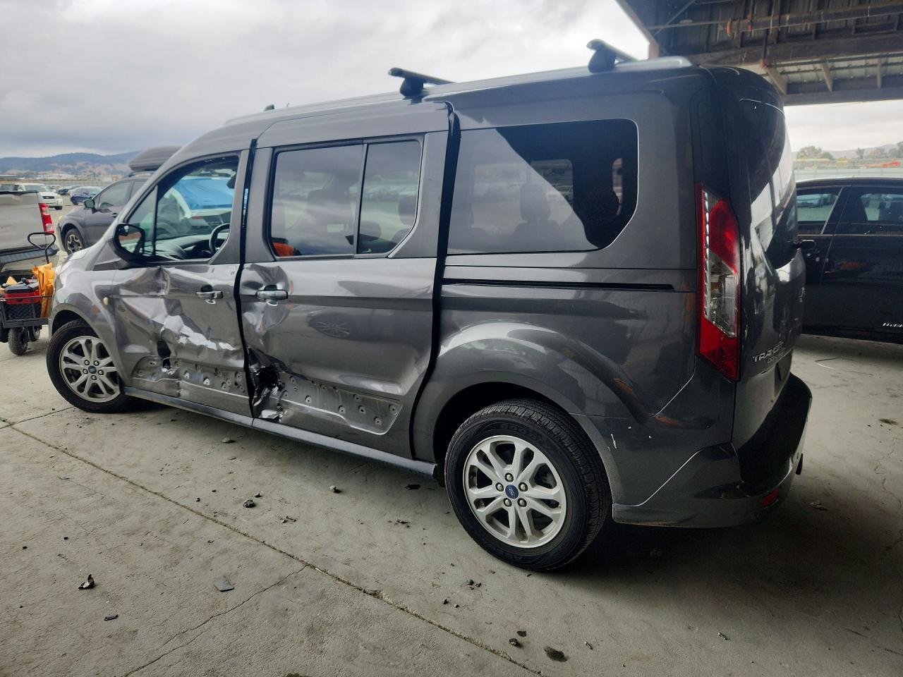 2020 Ford Transit Connect Xlt - Фото 2