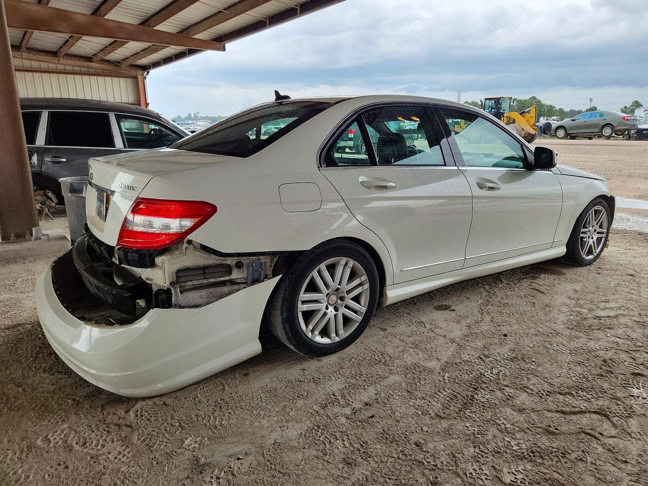 2009 Mercedes-Benz C 300 4Matic - Фото 3