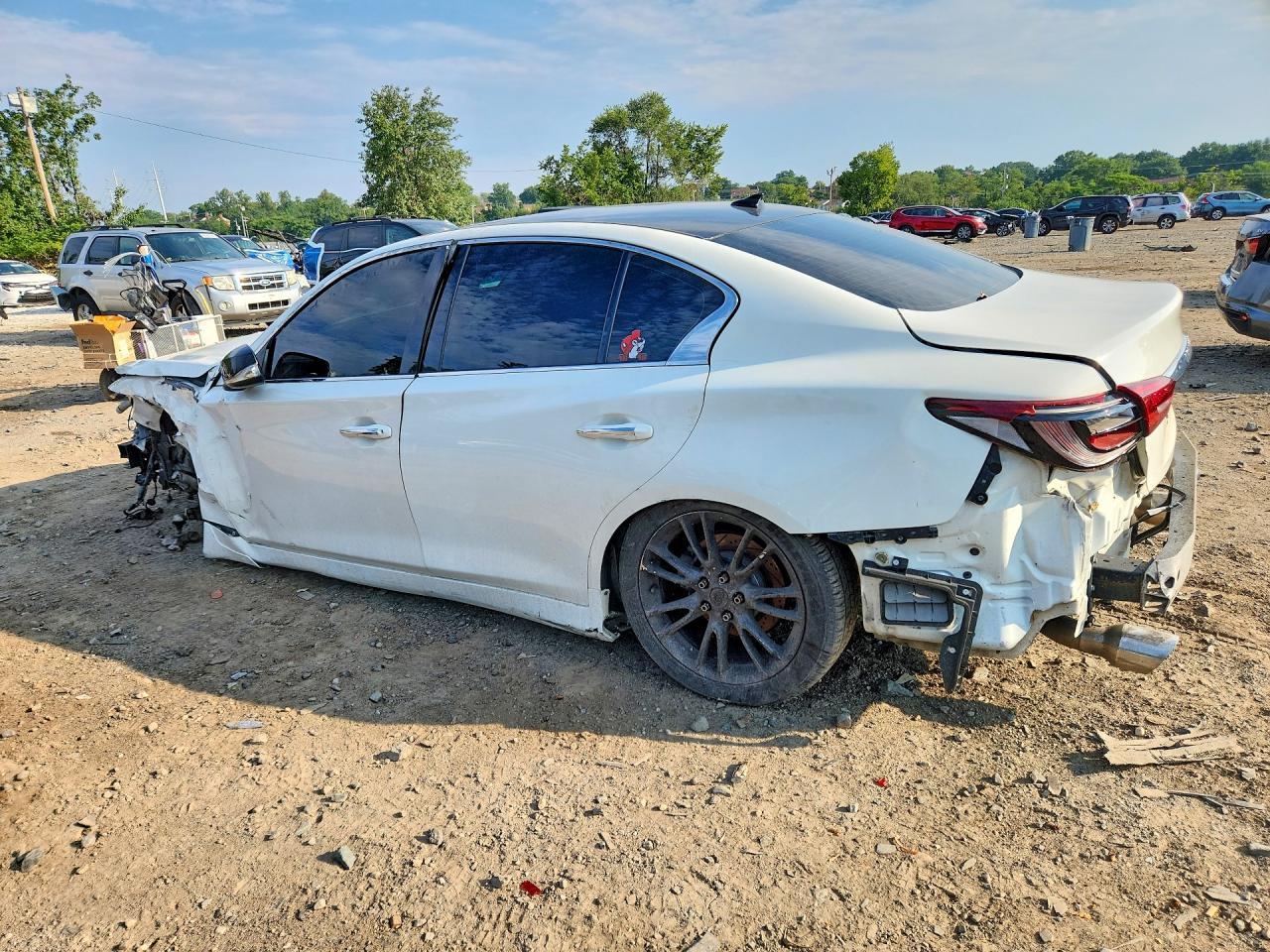 2018 Infiniti Q50 3.0T Luxe - Image 2