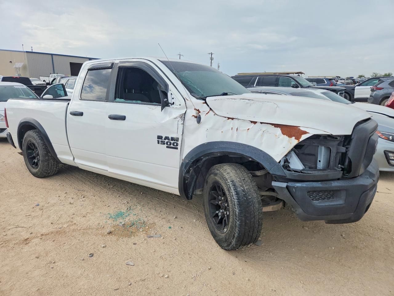 2022 Ram 1500 Classic Slt - Image 4
