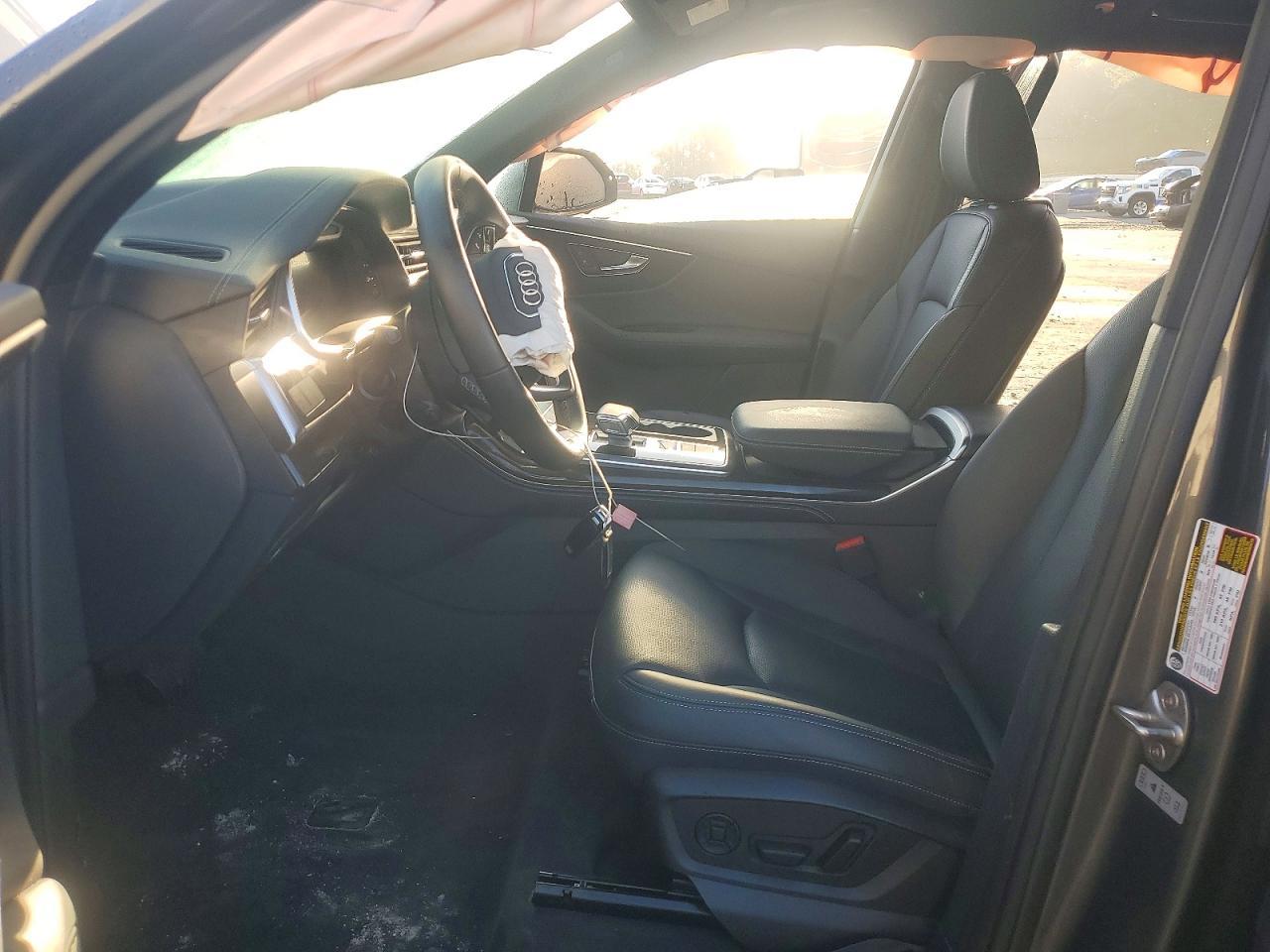 2025 Audi Q7 Premium Plus - Фото 7
