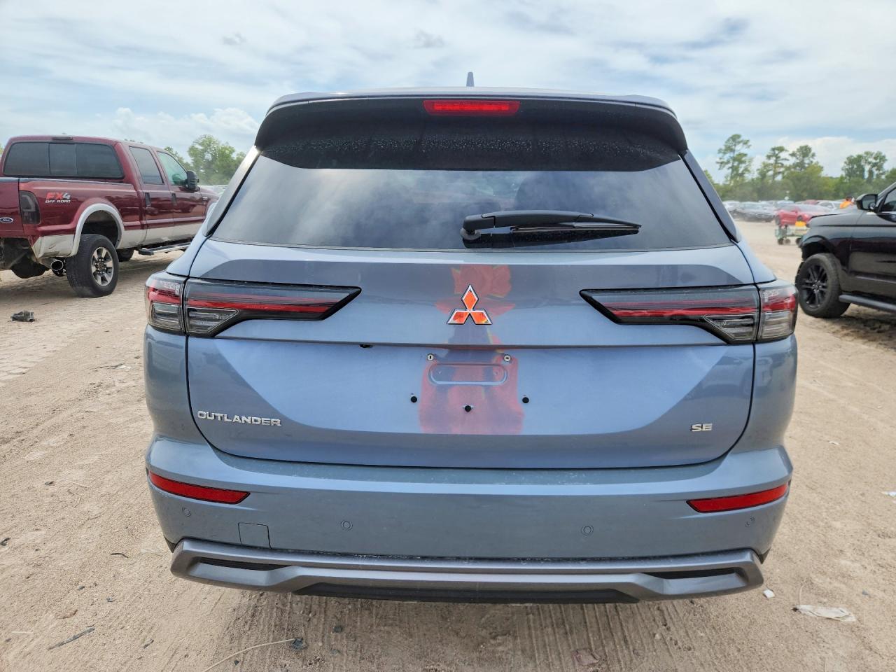 2026 Mitsubishi Outlander Se - Image 6