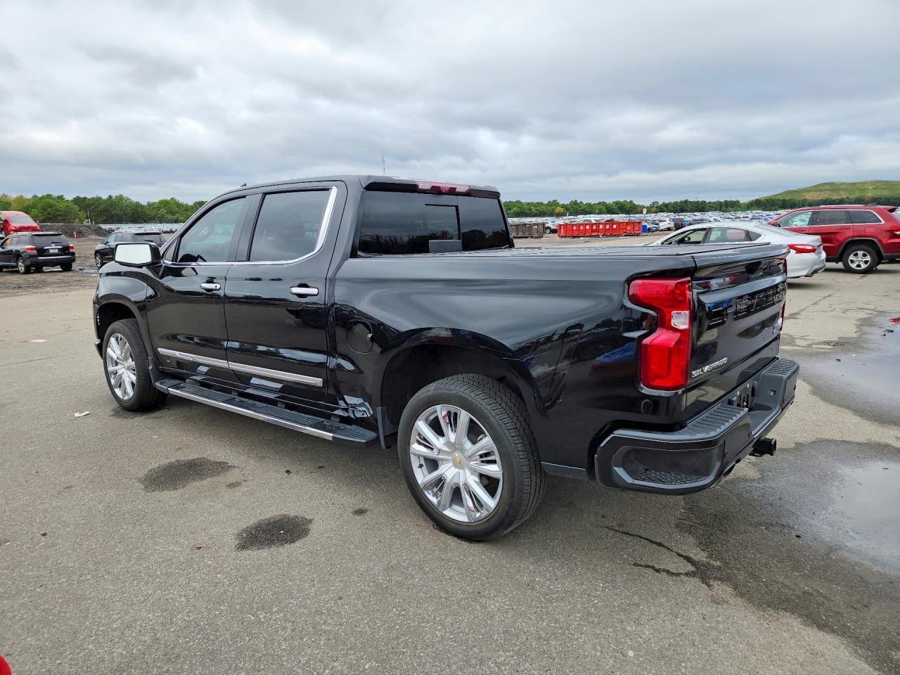 2024 Chevrolet Silverado K1500 High Country - Фото 2