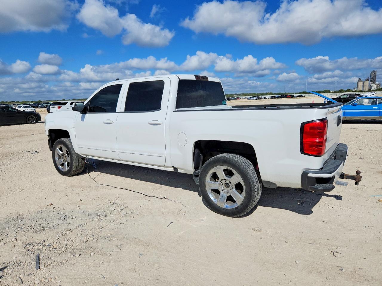 2018 Chevrolet Silverado K1500 Lt - Фото 2