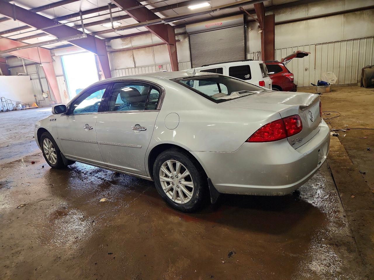 2009 Buick Lucerne Cxl - Фото 2