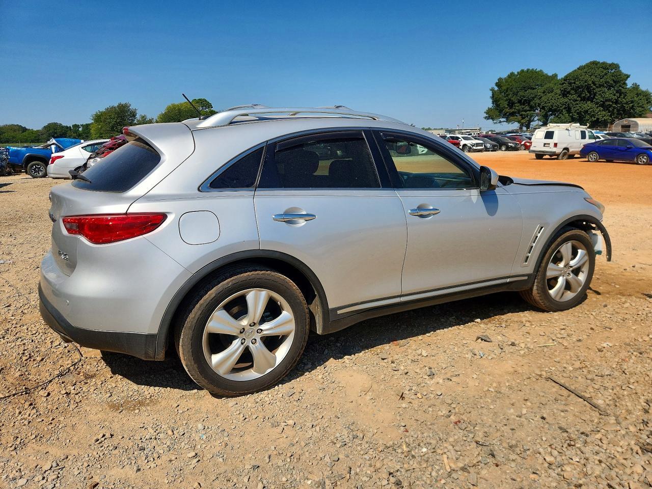 2010 Infiniti Fx35 Base - Image 3