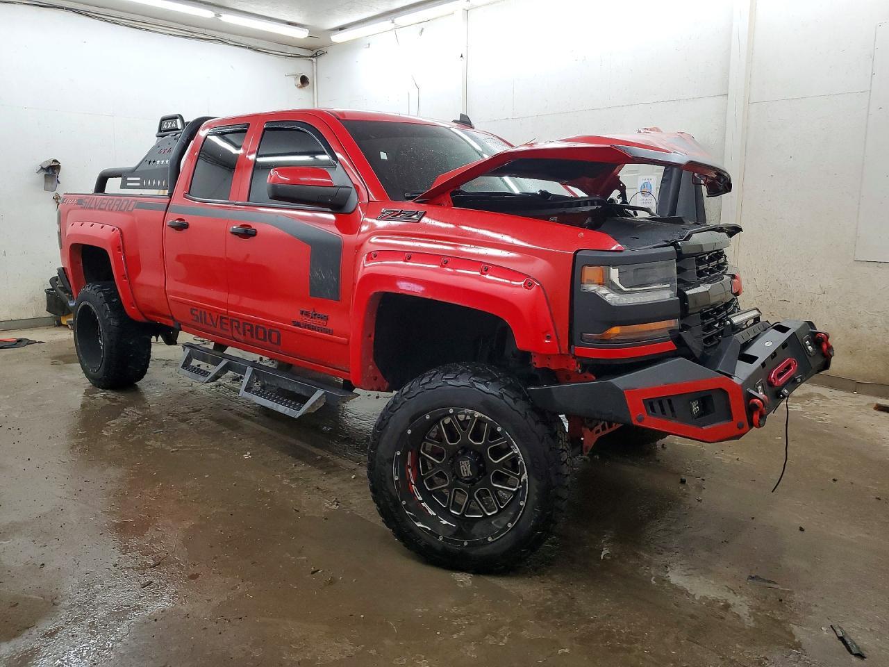 2018 Chevrolet Silverado K1500 Lt - Image 4