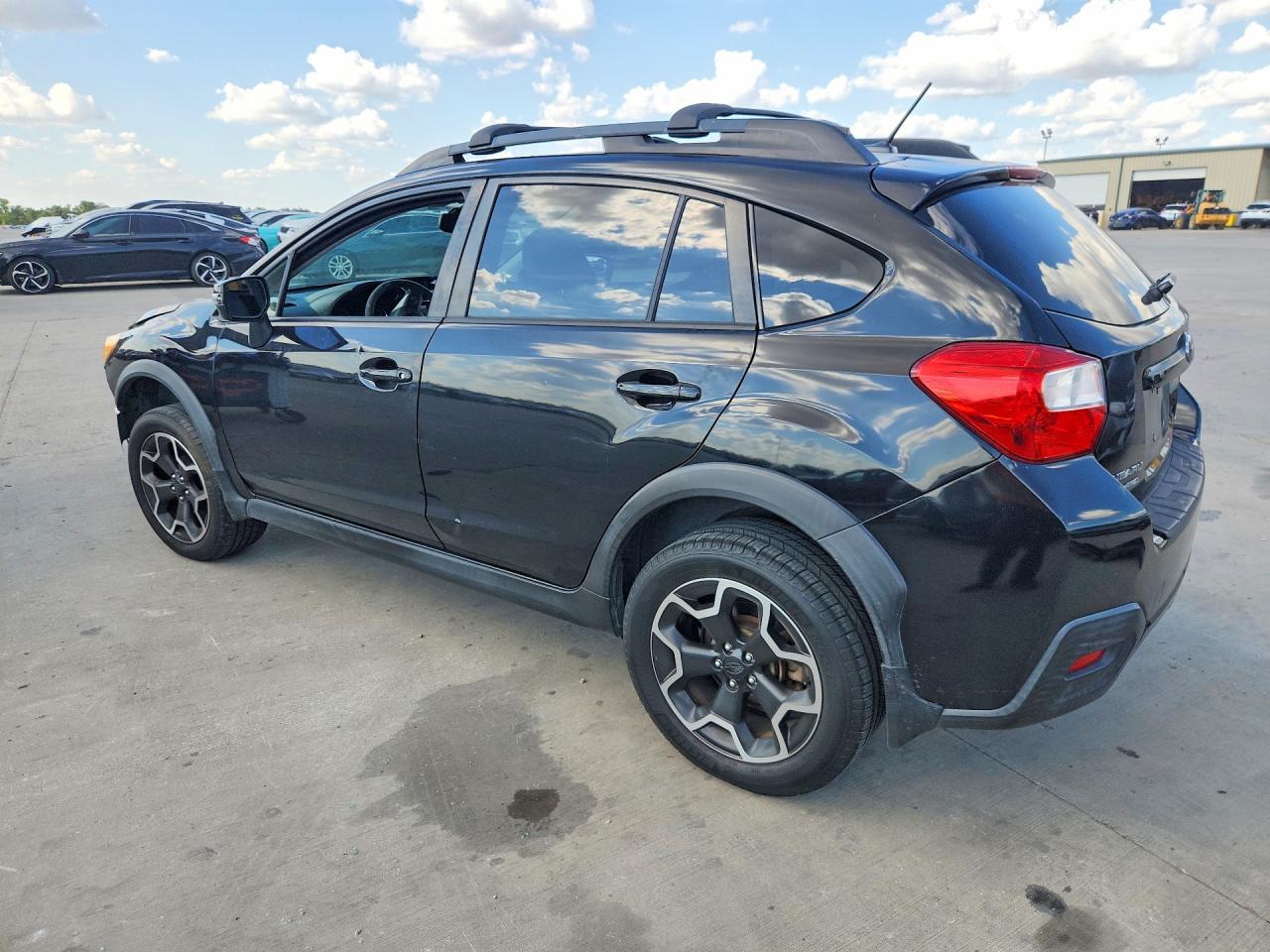 2015 Subaru Xv Crosstrek 2.0 Limited - Image 2
