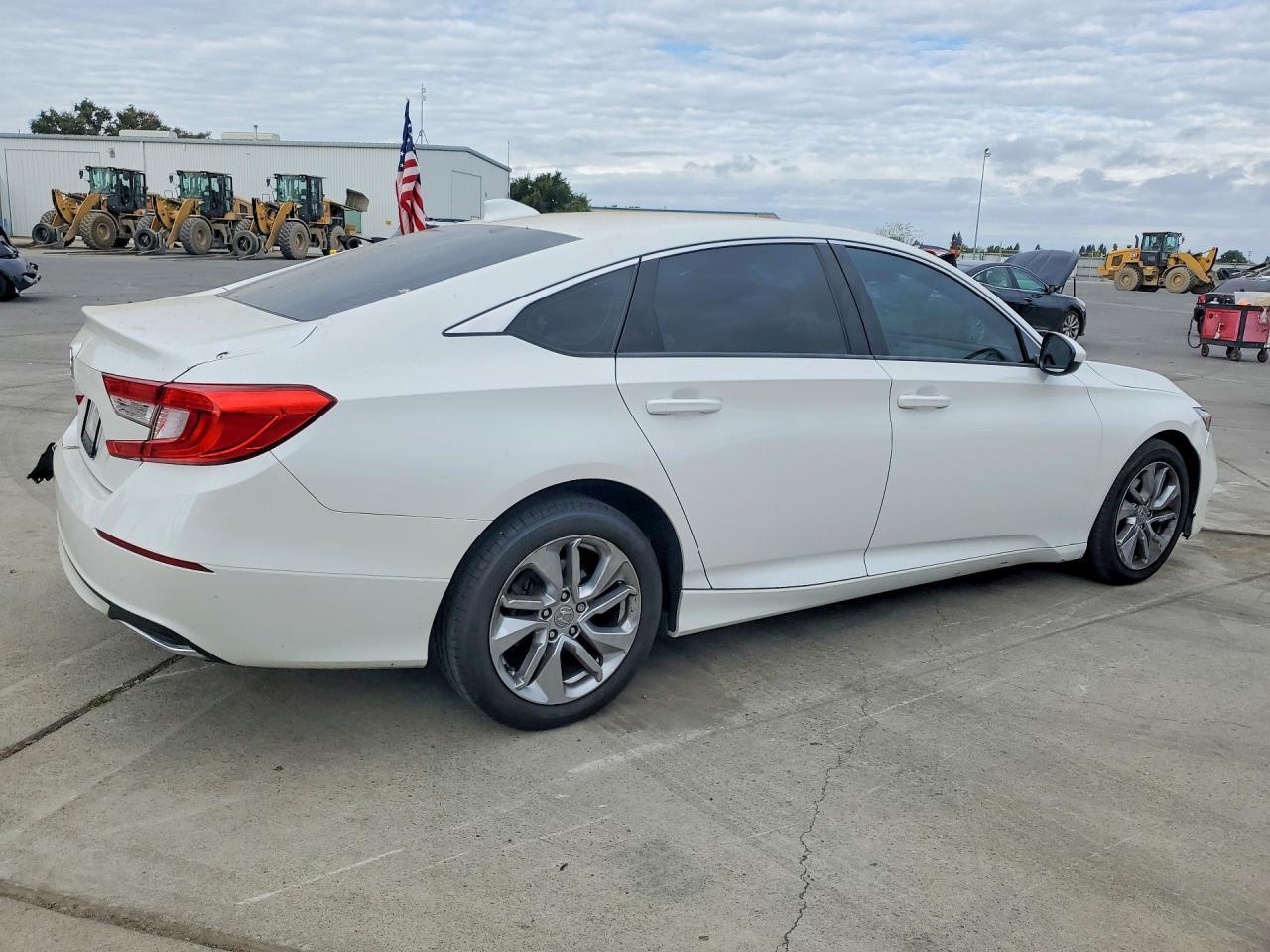 2018 Honda Accord Lx - Image 3
