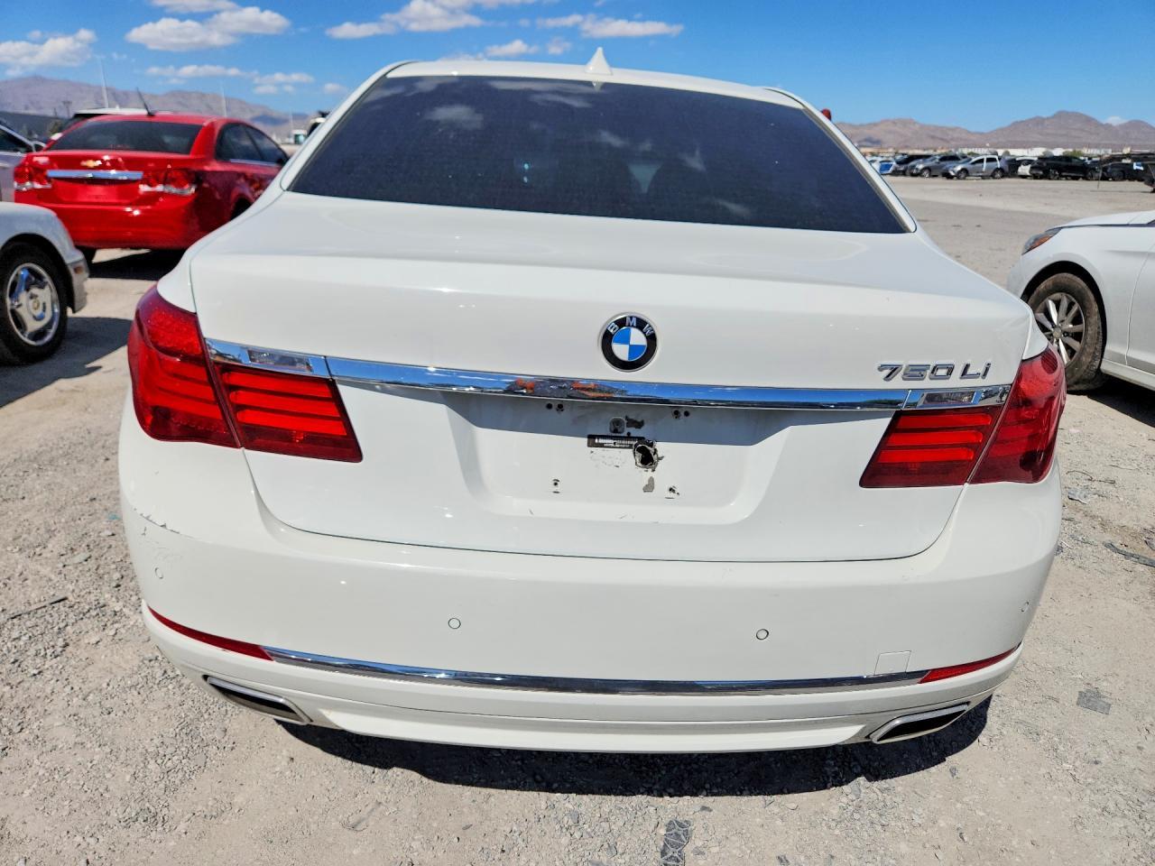 2013 BMW 750 Li - Image 6
