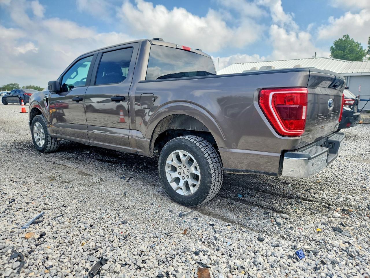 2023 Ford F150 Supercrew - Фото 2