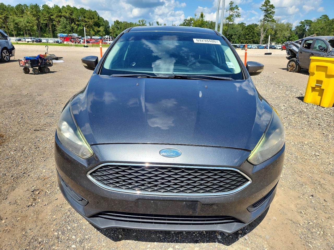 2017 Ford Focus Sel - Image 5