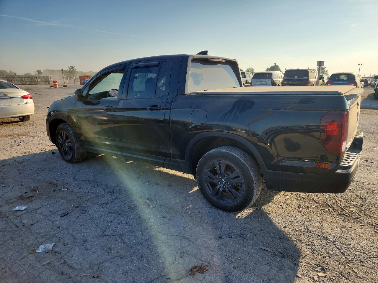 2019 Honda Ridgeline Sport - Фото 2