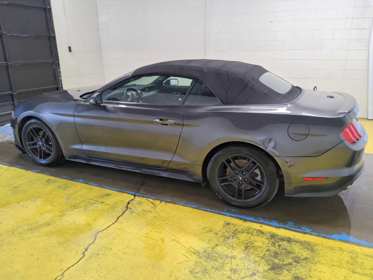 2018 Ford Mustang - Image 2