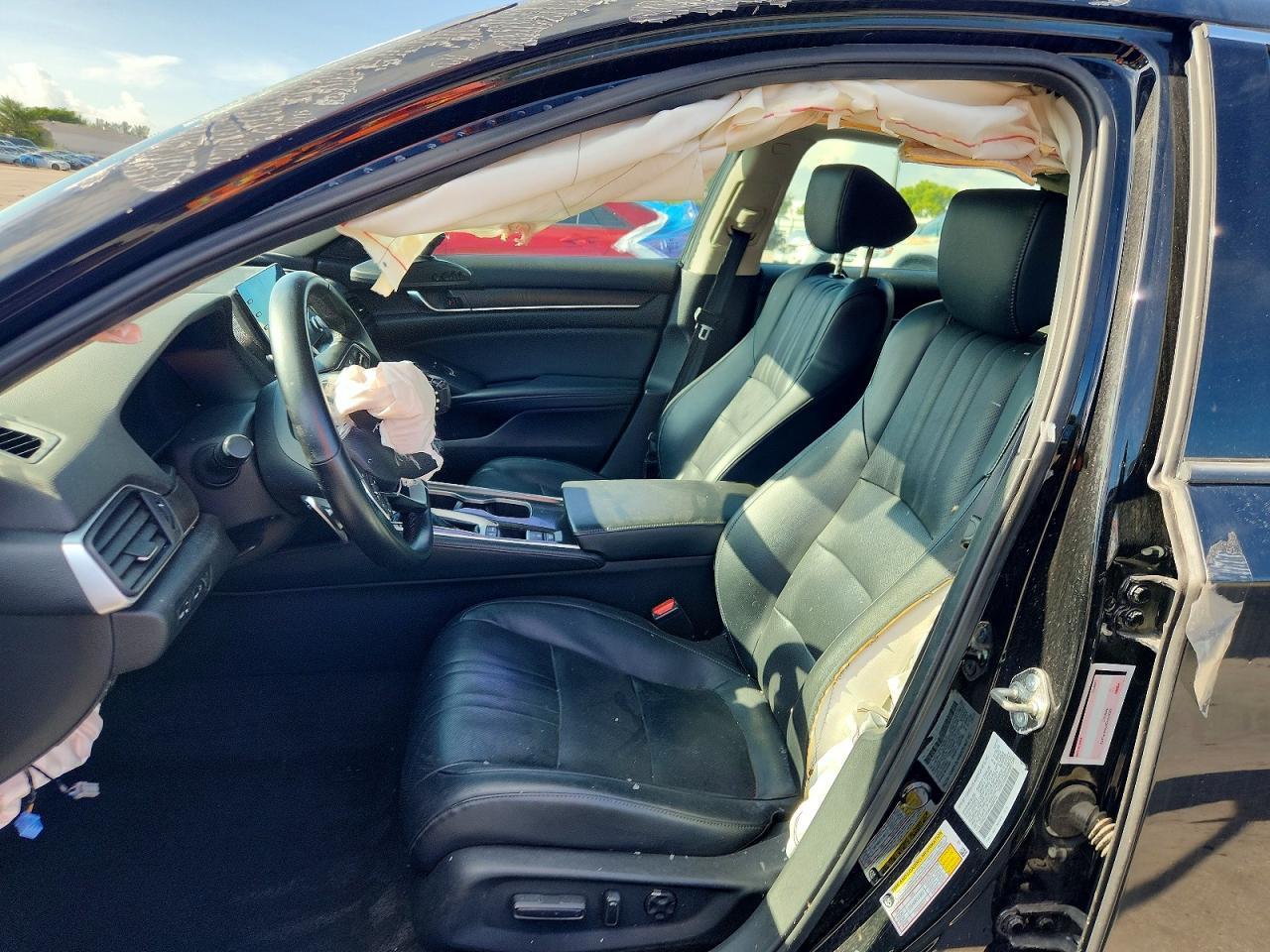 2018 Honda Accord Touring - Фото 7