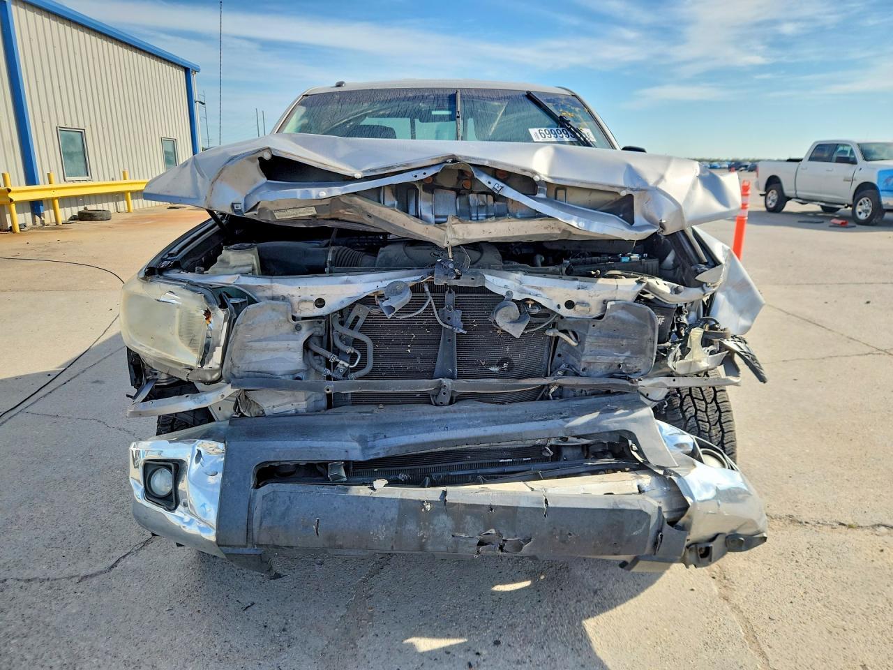 2016 Toyota Tundra Sr5 - Фото 5