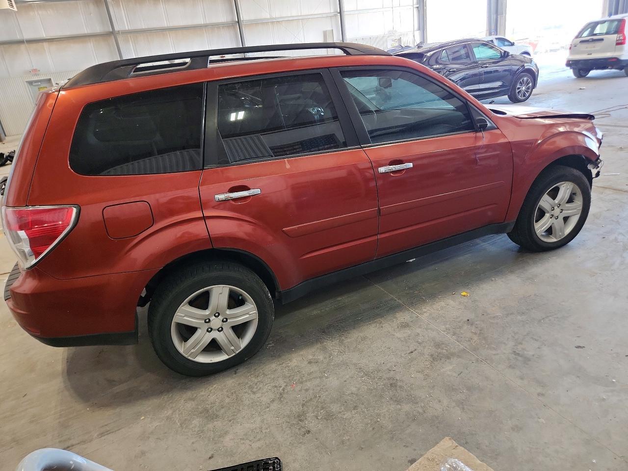 2010 Subaru Forester 2.5X Premium - Фото 3