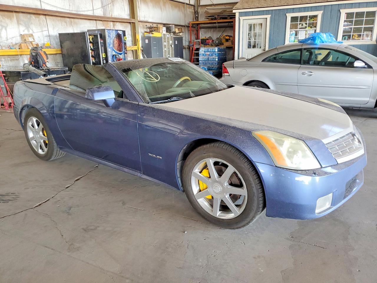 2005 Cadillac Xlr - Фото 4