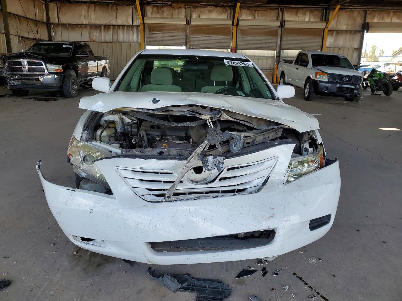 2009 Toyota Camry Le - Фото 5
