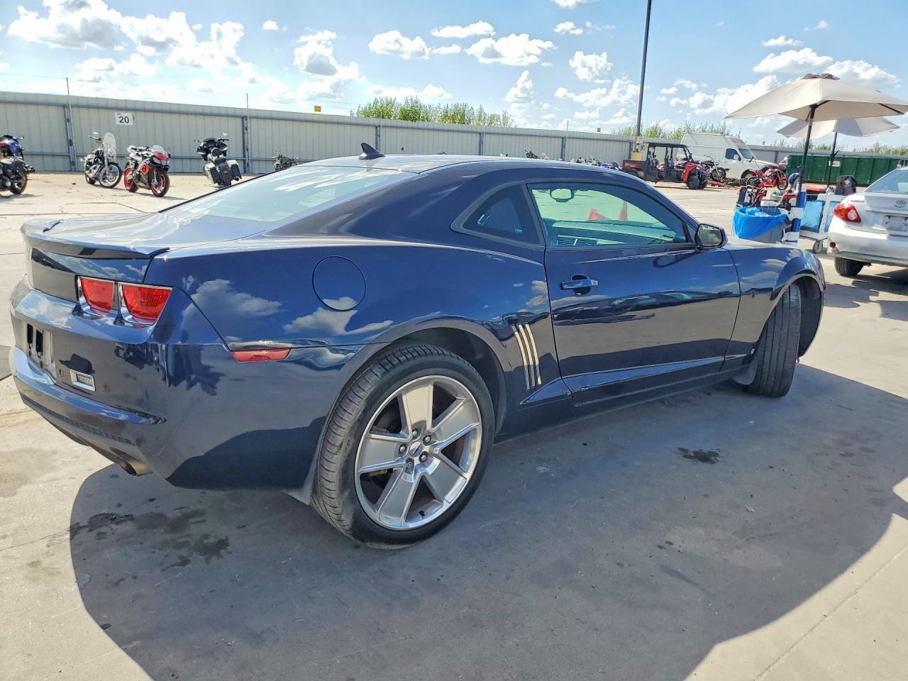 2011 Chevrolet Camaro Lt - Image 3