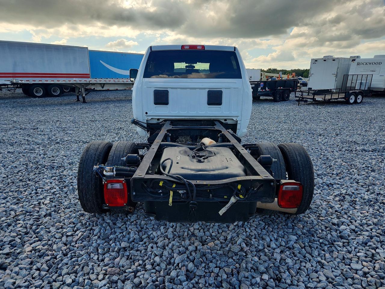 2022 Ram 3500 - Image 6
