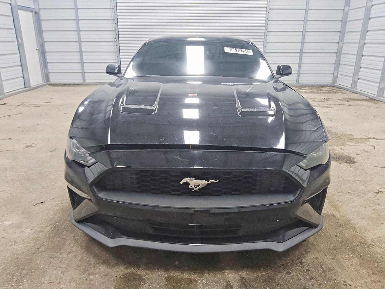 2019 Ford Mustang - Image 5
