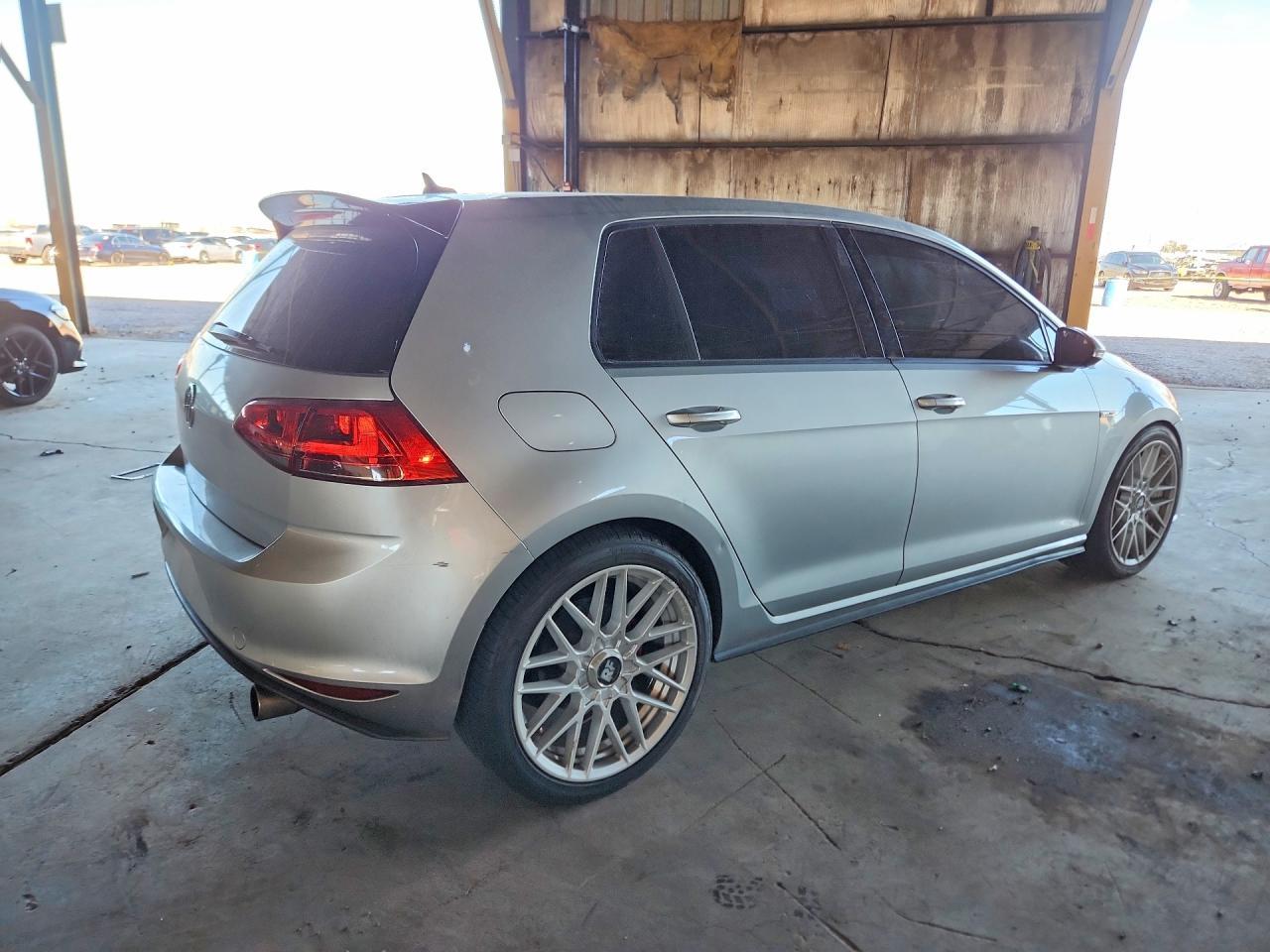 2015 Volkswagen Gti - Фото 3