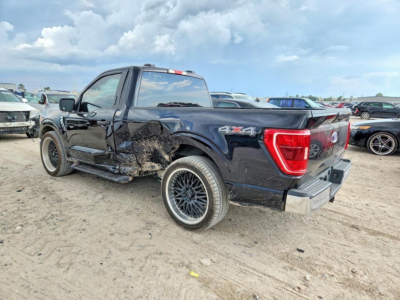 2022 Ford F150 - Image 2
