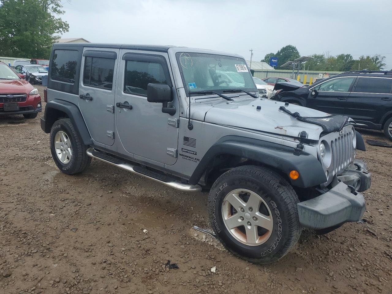 2014 Jeep Wrangler Unlimited Sport - Image 4